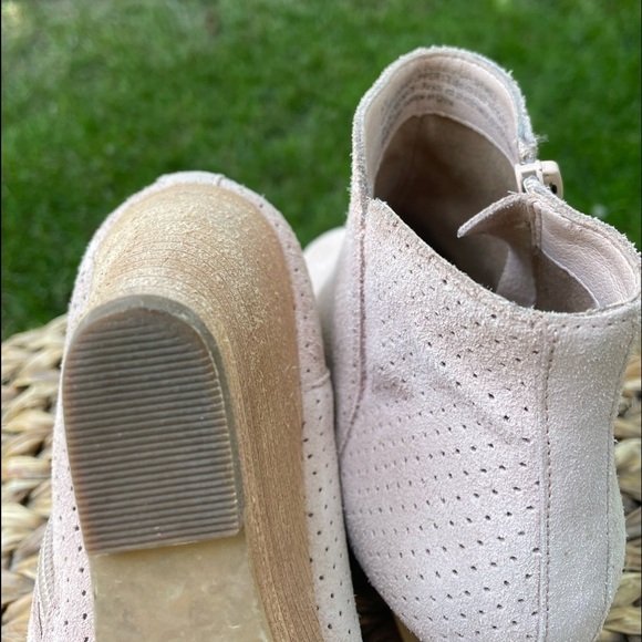 Susina Hannon Perforated Suede Leather Wedge Ankle Bootie in Blush Color - Picture 6 of 7